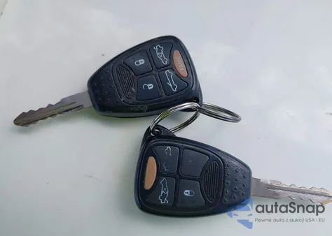 2008 Chrysler Sebring Touring z USA, uszkodzony, nr VIN 1C3LC55R38N681573